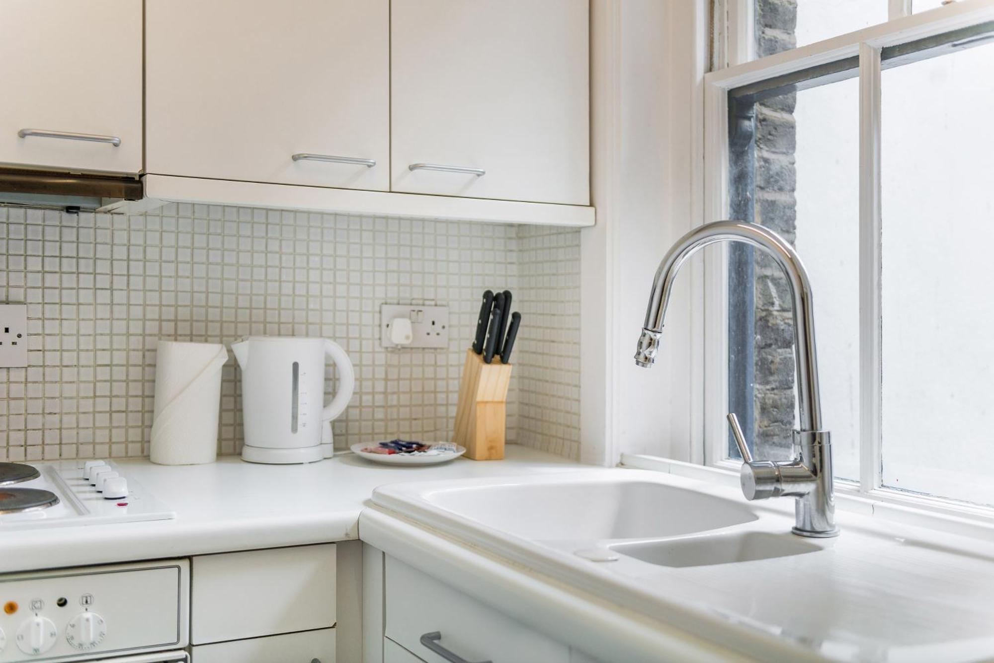 Apartment The Sweet One - Fitzrovia - By Frankie Says *