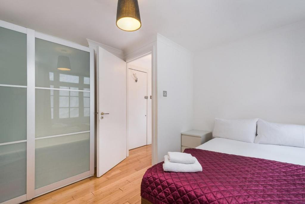 Apartment The Sweet One - Fitzrovia - By Frankie Says *